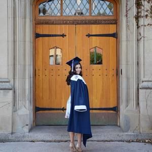 Meet your Posher, Francesca